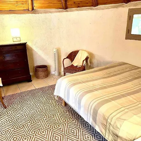 Сasa de vacaciones Maison De Dans Village Authentique Corse