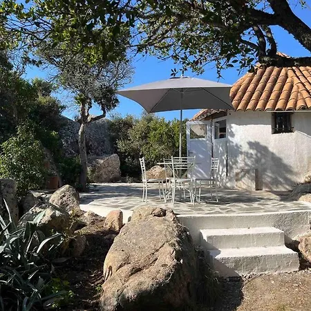 Сasa de vacaciones Maison De Dans Village Authentique Corse *