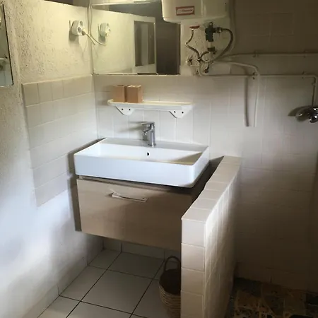 Holiday home Maison De Dans Village Authentique Corse *