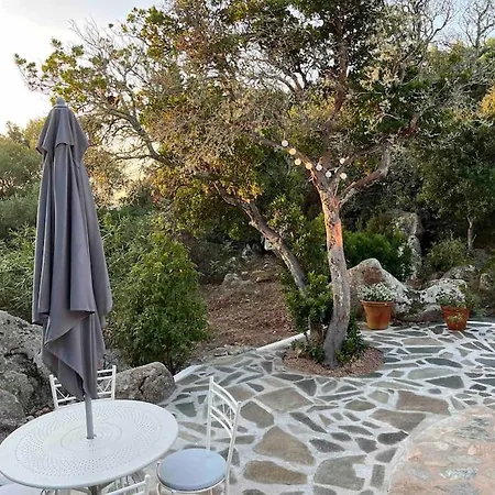 Maison De Dans Village Authentique Corse Дом отдыха Бонифачо