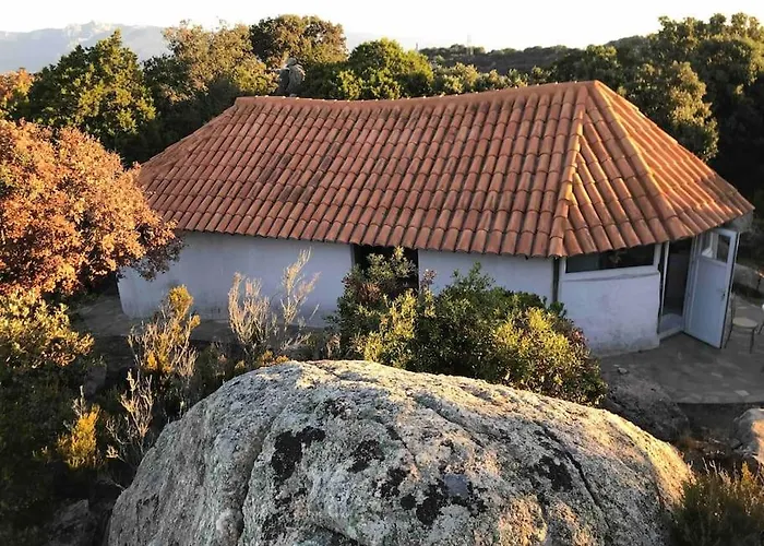 Holiday home Maison De Dans Village Authentique Corse