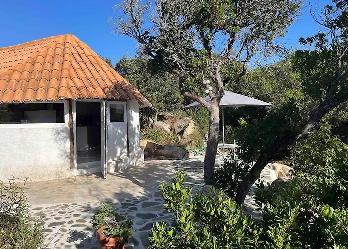 Vakantiehuis Maison De Dans Village Authentique Corse Bonifacio (Corsica)
